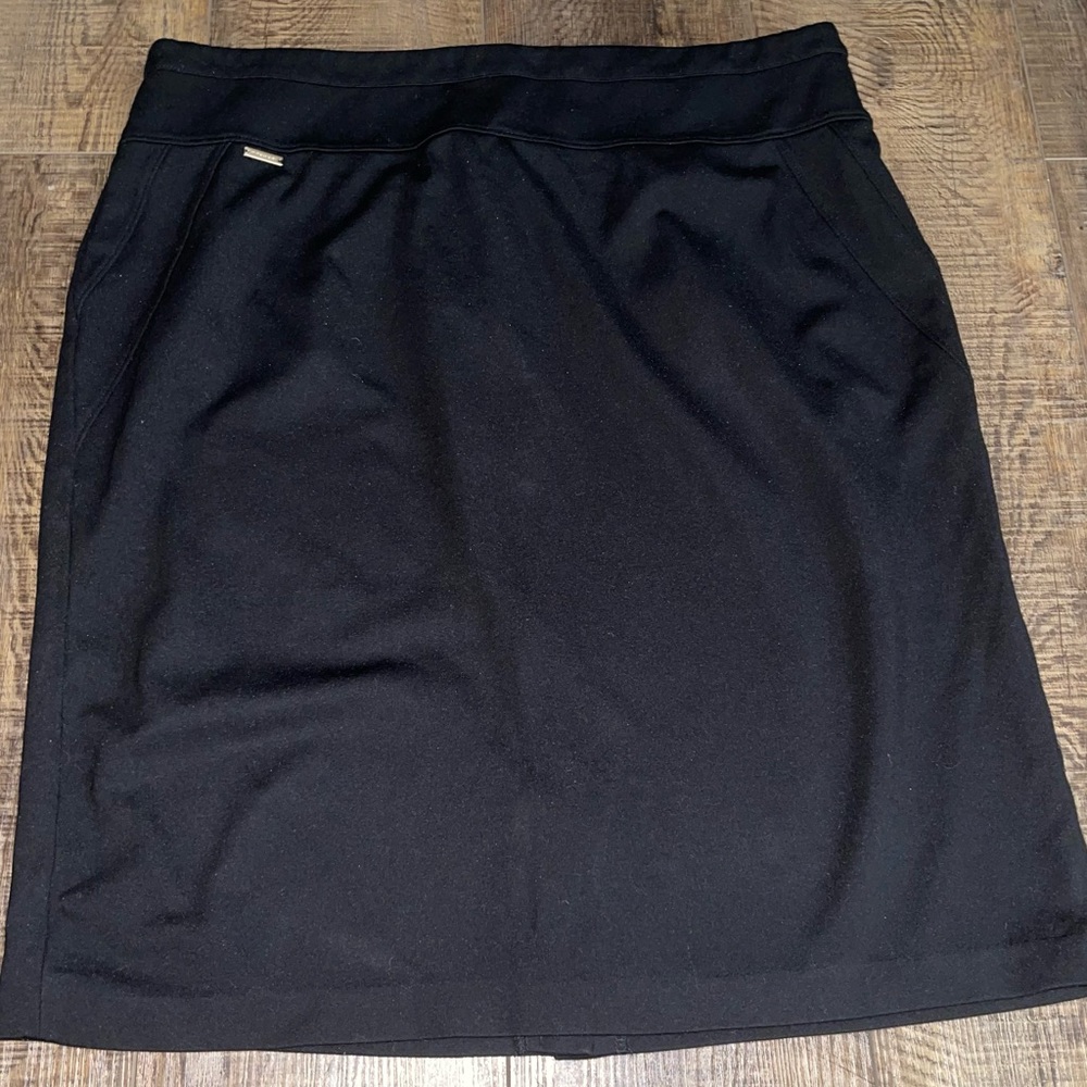 Black knee length black skirt size XL